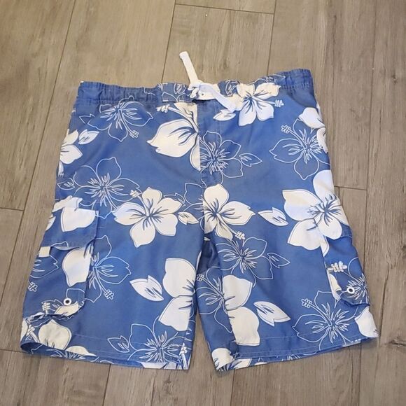 Boys Swim Trunks M  - Picture 1 of 6